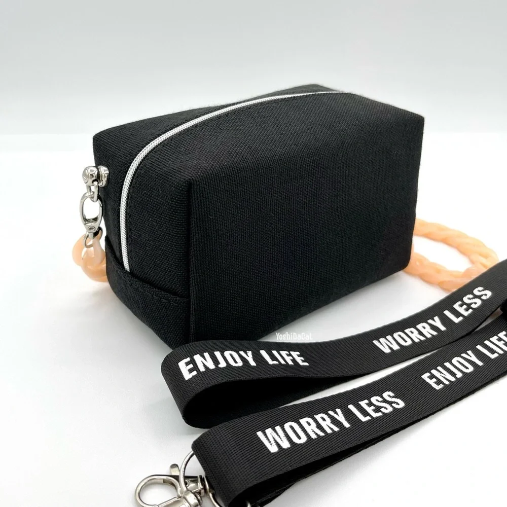 🆕 Dior Cosmetic Case to Crossbody Bag Purse, Black w/CD Logo, Beauty Line, New - Picture 8 of 13